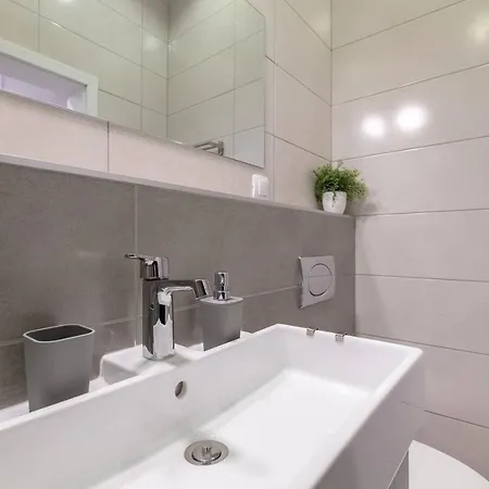 Filmoteca Studio - Brand New & Best Location Apartment Sofia