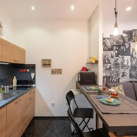 Apartment Filmoteca Studio - Brand New & Best Location *