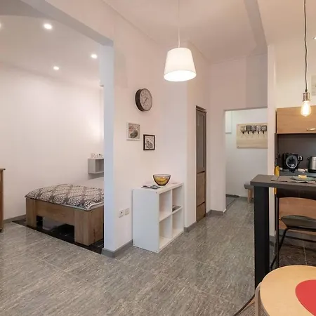Filmoteca Studio - Brand New & Best Location Apartment Sofia