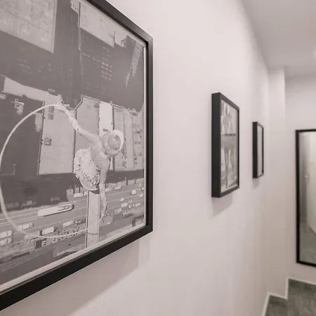 Filmoteca Studio - Brand New & Best Location Apartment *